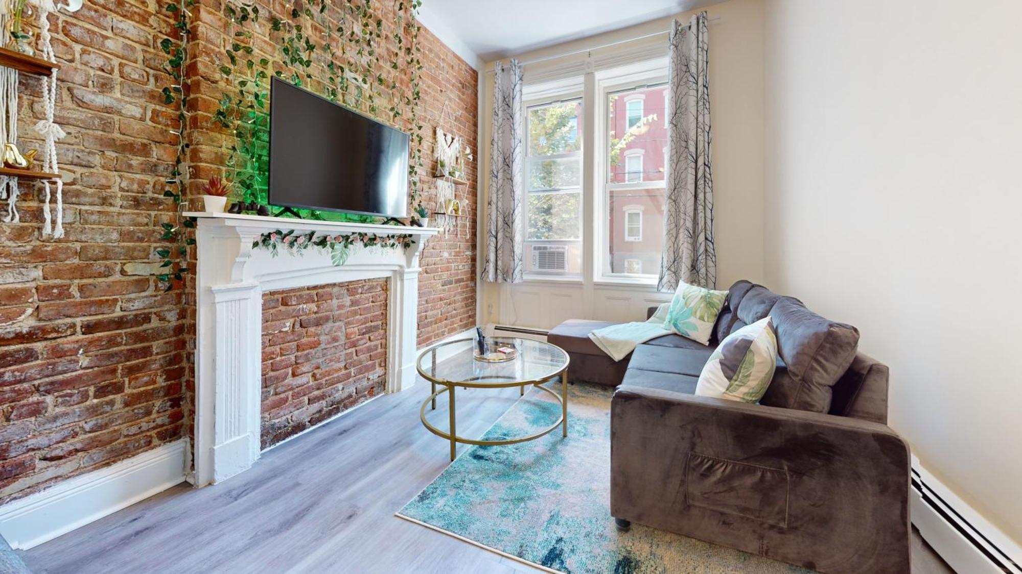 Minutes To Nyc Sleeps 5 Apartment Hoboken Exterior photo