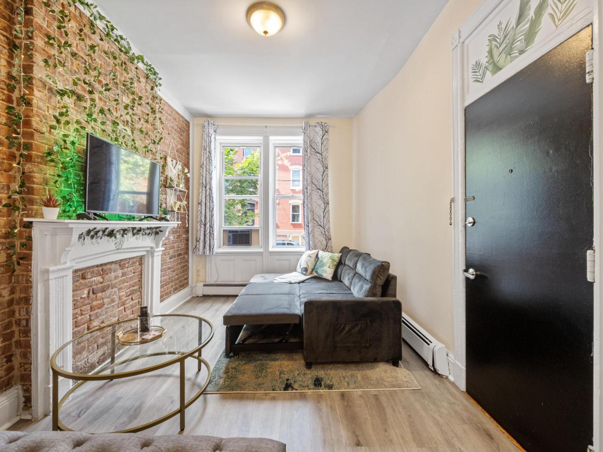 Minutes To Nyc Sleeps 5 Apartment Hoboken Exterior photo